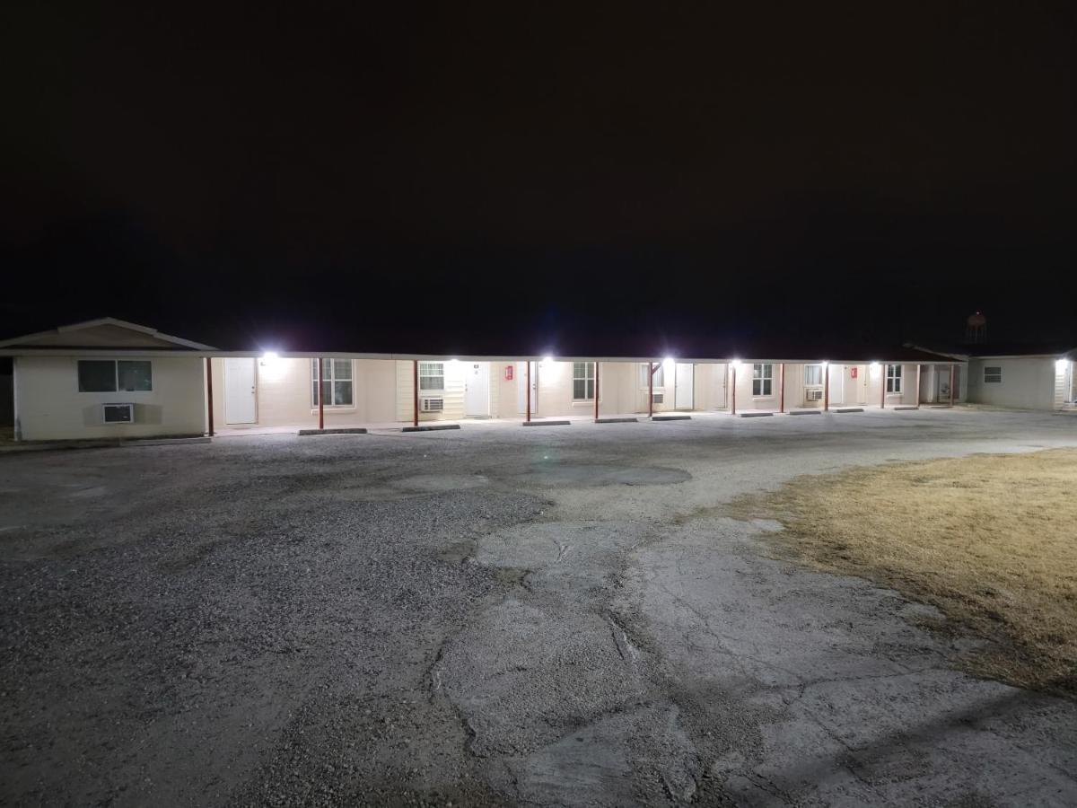 Eddy'S Motel เพลสเซนตัน ภายนอก รูปภาพ